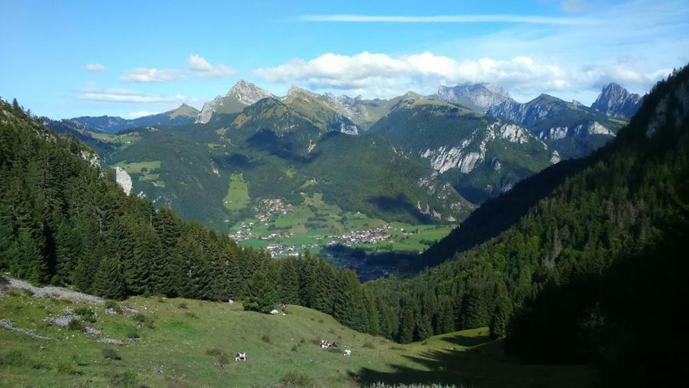 Appartamento Les Sapins Blancs Vacheresse Esterno foto